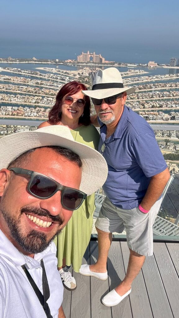 tour dubai com guia em português roteiro personalizado ilha da palmeira observatório the view