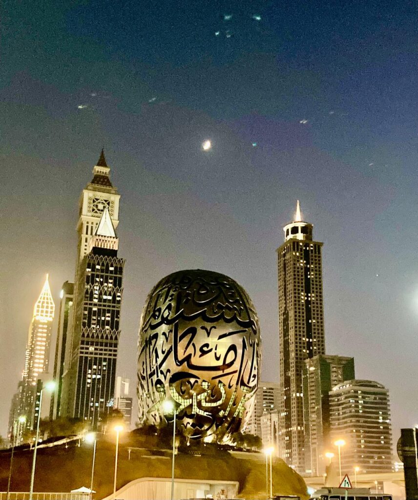tour em dubai com guia em portugues para brasileiros roteiro personalizado museu do futuro